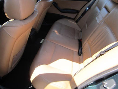 2003 BMW 325  xi