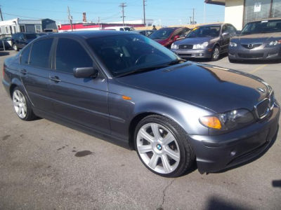 2003 BMW 325 i
