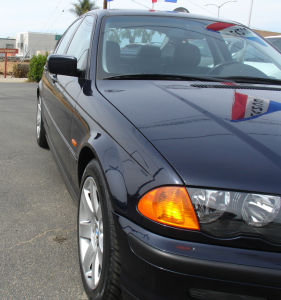 2001 BMW 325 i