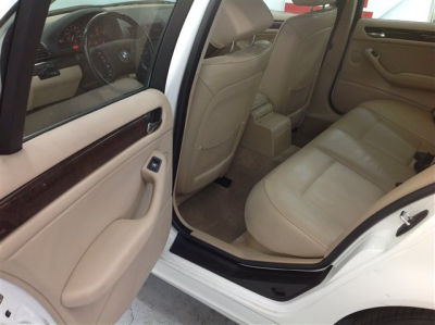 2001 BMW 325 i