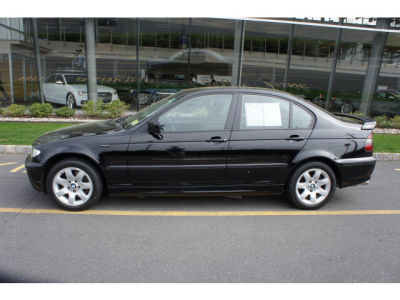 2005 BMW 325  xi