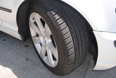 2003 BMW 325  i