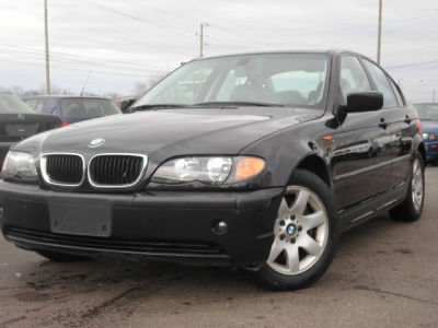 2004 BMW 325  i