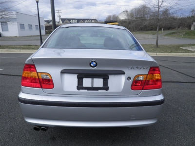2002 BMW 325 xi