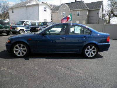 2003 BMW 325 i