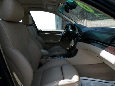 2003 BMW 325 i