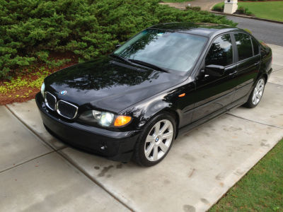 2003 BMW 325  i