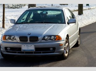 2001 BMW 325  Ci