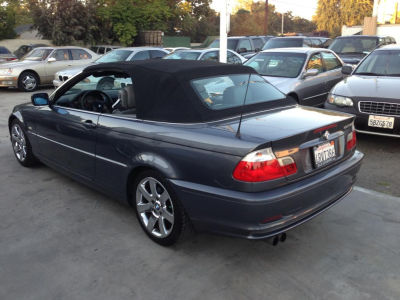 2001 BMW 325  Ci