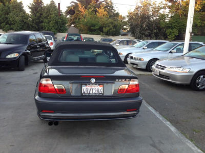 2001 BMW 325  Ci