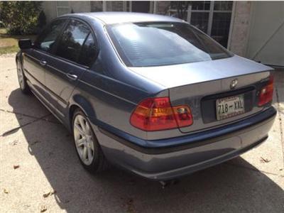 2003 BMW 325 i