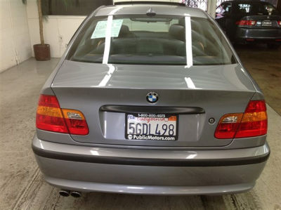 2004 BMW 325 i