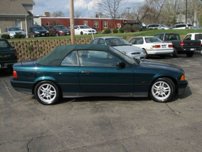 1995 BMW 325  i