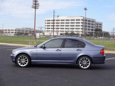 2002 BMW 325 i