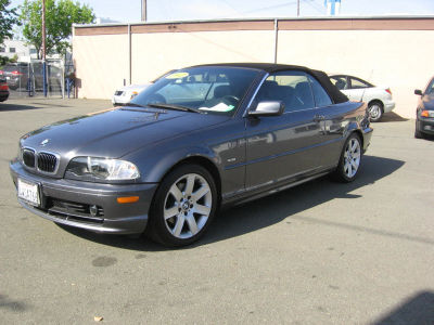 2002 BMW 325  Ci