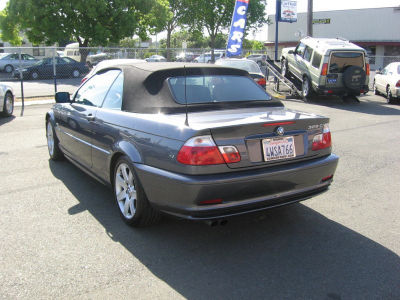 2002 BMW 325  Ci