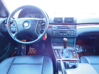 2005 BMW 325 i