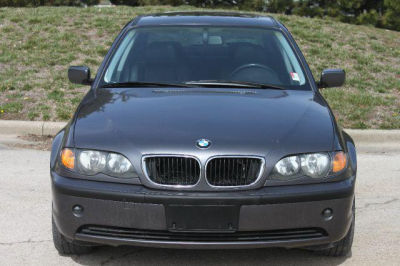 2002 BMW 325 xi