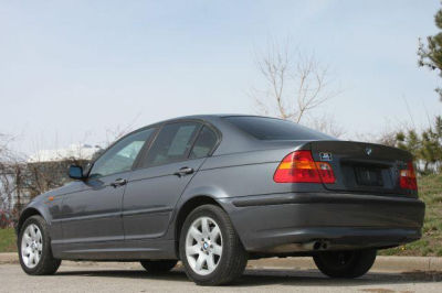 2002 BMW 325 xi