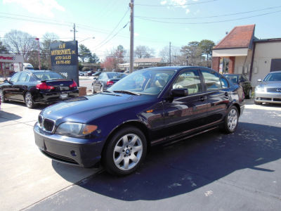 2005 BMW 325  i