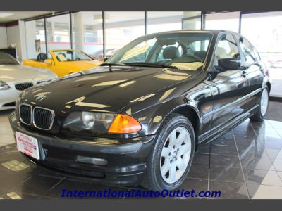 2001 BMW 325 i
