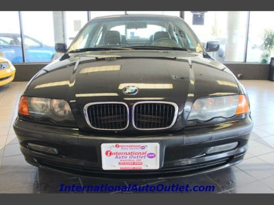 2001 BMW 325 i