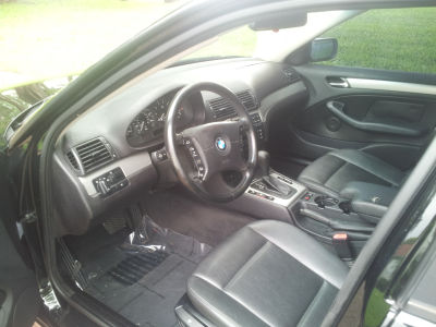 2004 BMW 325 i