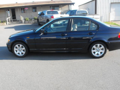 2002 BMW 325 i