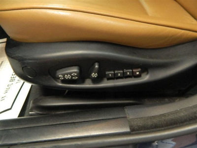 2005 BMW 325 xiT