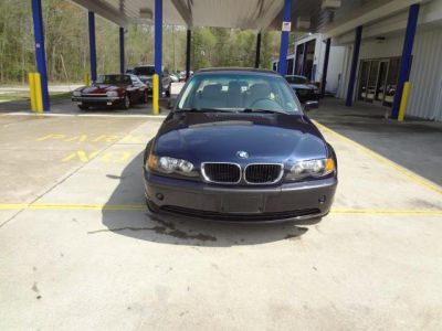 2003 BMW 325  i
