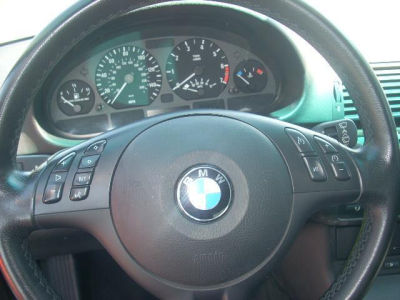 2003 BMW 325 i