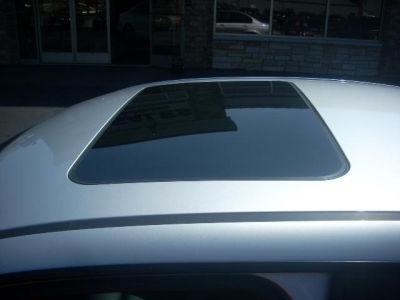 2003 BMW 325 i