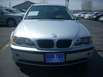 2003 BMW 325 i