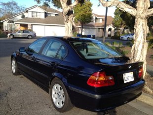 2002 BMW 325 i
