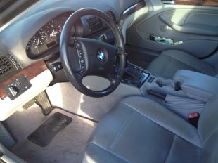 2002 BMW 325 i