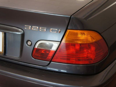 2003 BMW 325  Ci