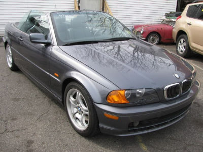 2001 BMW 325  Ci