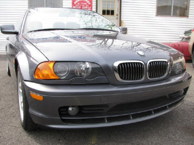 2001 BMW 325  Ci