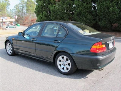 2003 BMW 325  i