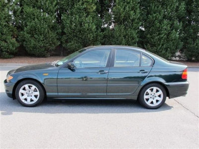 2003 BMW 325  i