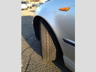 2005 BMW 325 i