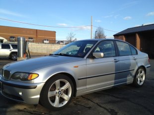 2005 BMW 325 i
