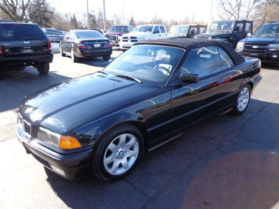 1994 BMW 325  i