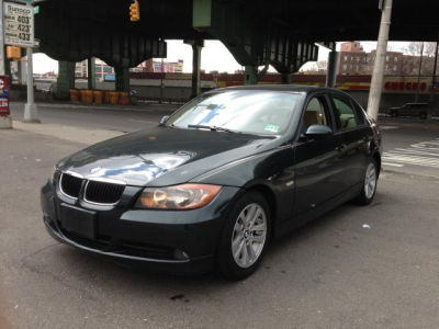 2006 BMW 325  i