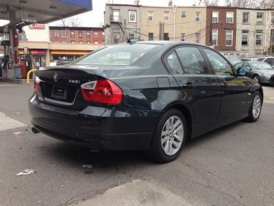2006 BMW 325  i