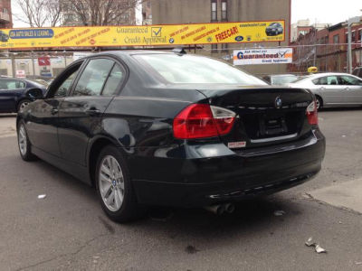 2006 BMW 325  i