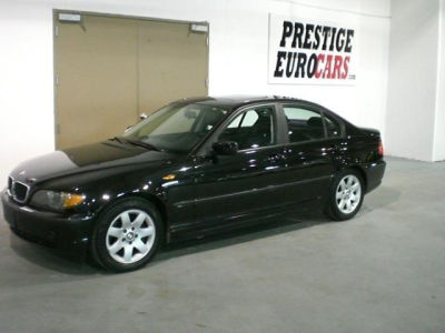 2002 BMW 325  i