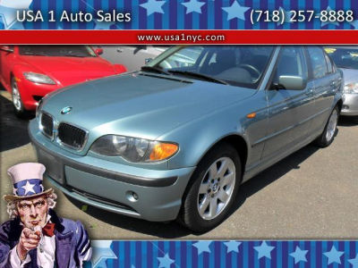 2004 BMW 325  xi