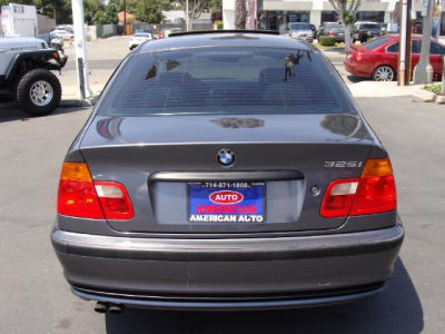 2001 BMW 325 i