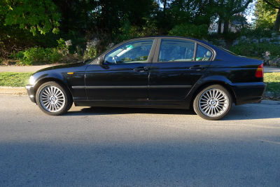 2002 BMW 325 xi